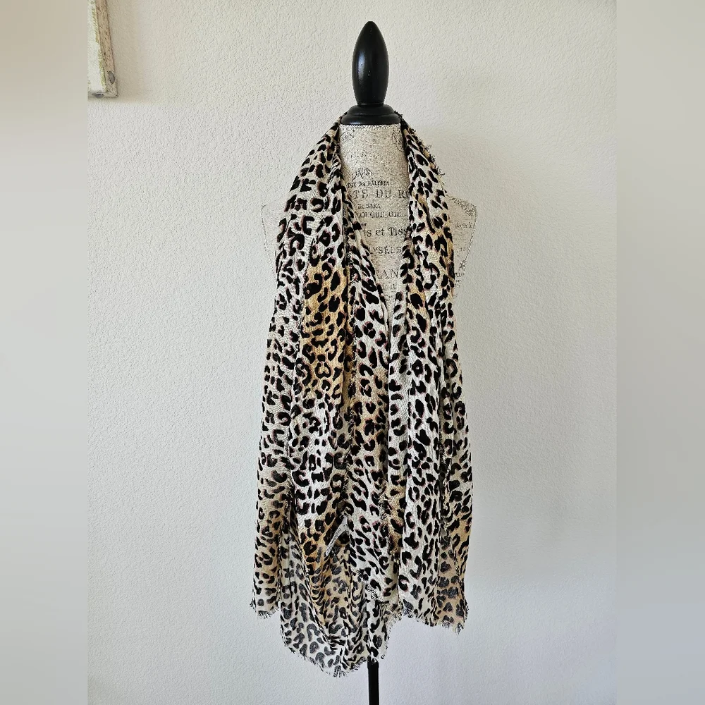 Nordstrom Leopard Print Scarf Soft Viscose Animal Print Wrap